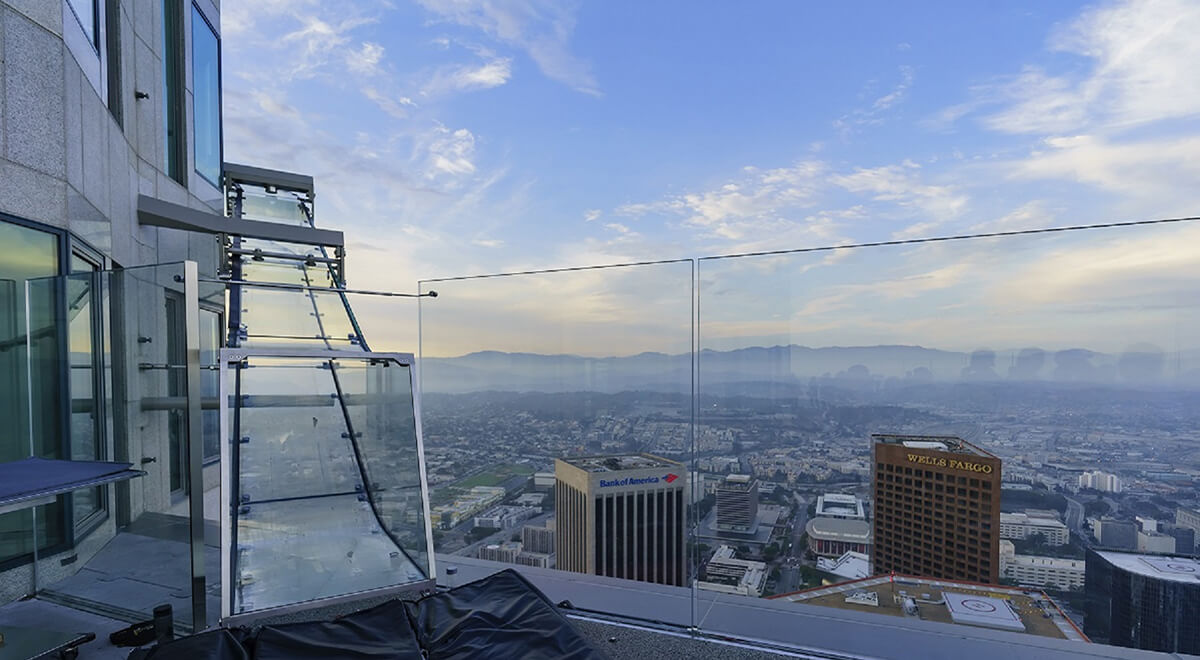 Skyslide : le toboggan de l'extrême !